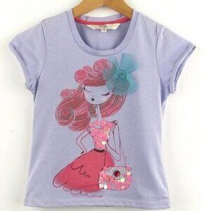 T-shirt with decorative appliqués